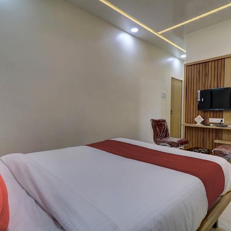 Victory Inn Turambhe Екстер'єр фото